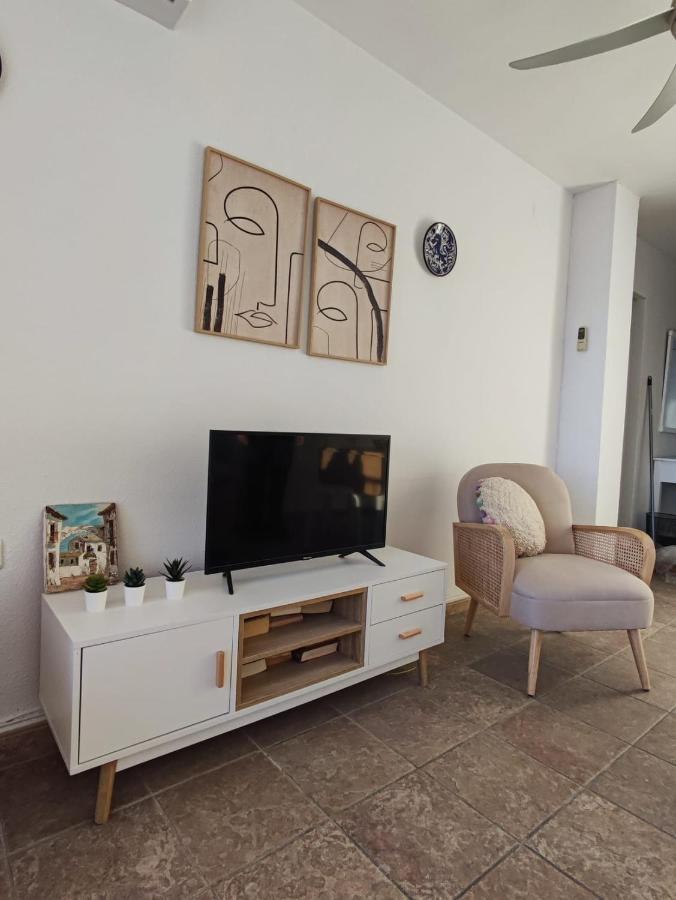 Acapulco Playa 26 Menyber Apartment เนร์คา ภายนอก รูปภาพ