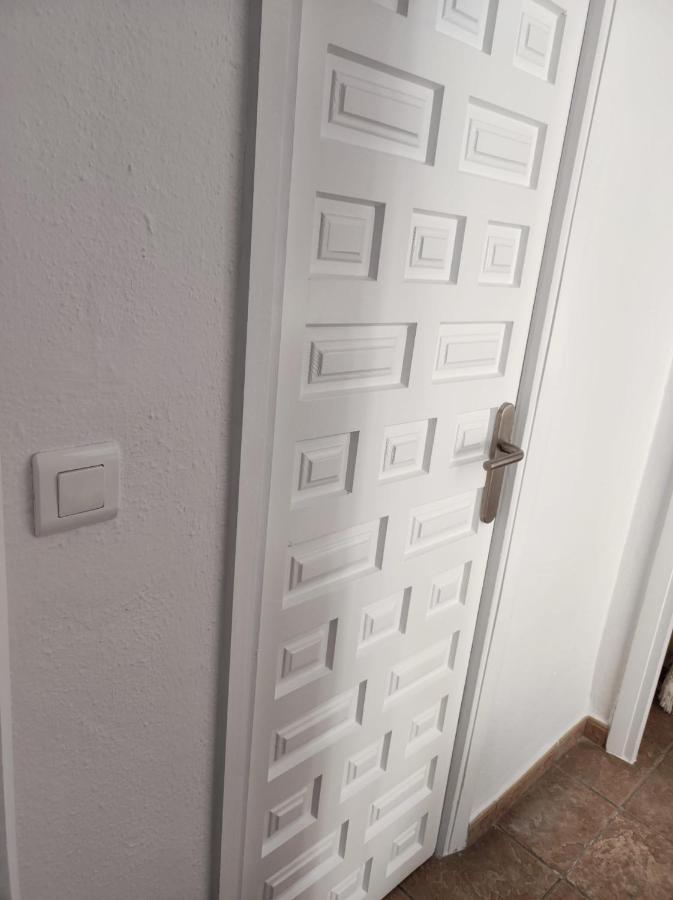 Acapulco Playa 26 Menyber Apartment เนร์คา ภายนอก รูปภาพ